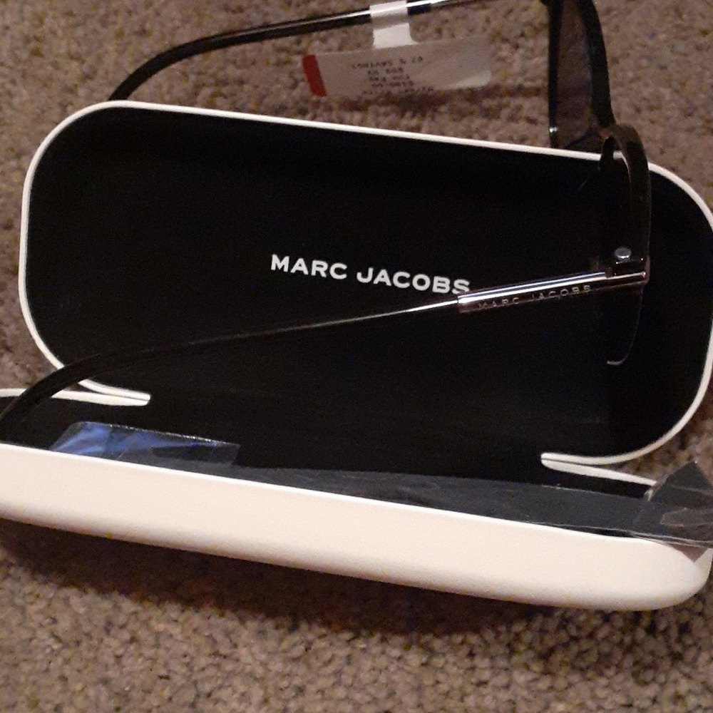 Sunglasses - Picture 2 of 2